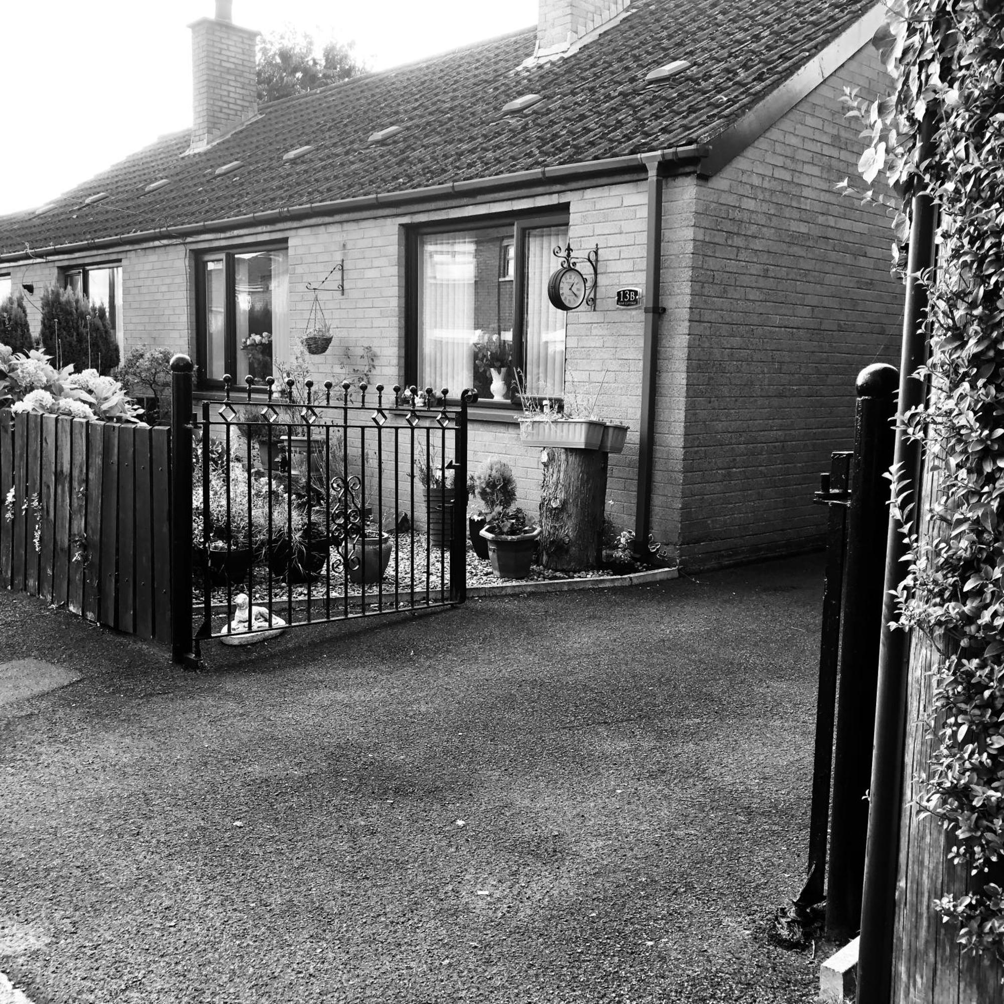 Ponderosea Cottage Free Gated Parking M1 & City Location, Wood Stove Lisburn Eksteriør bilde